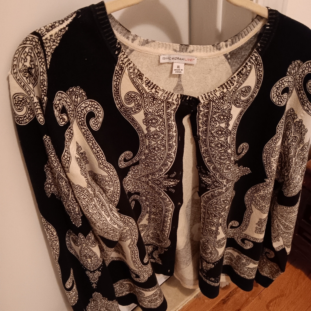 Women's cardigan style sweater